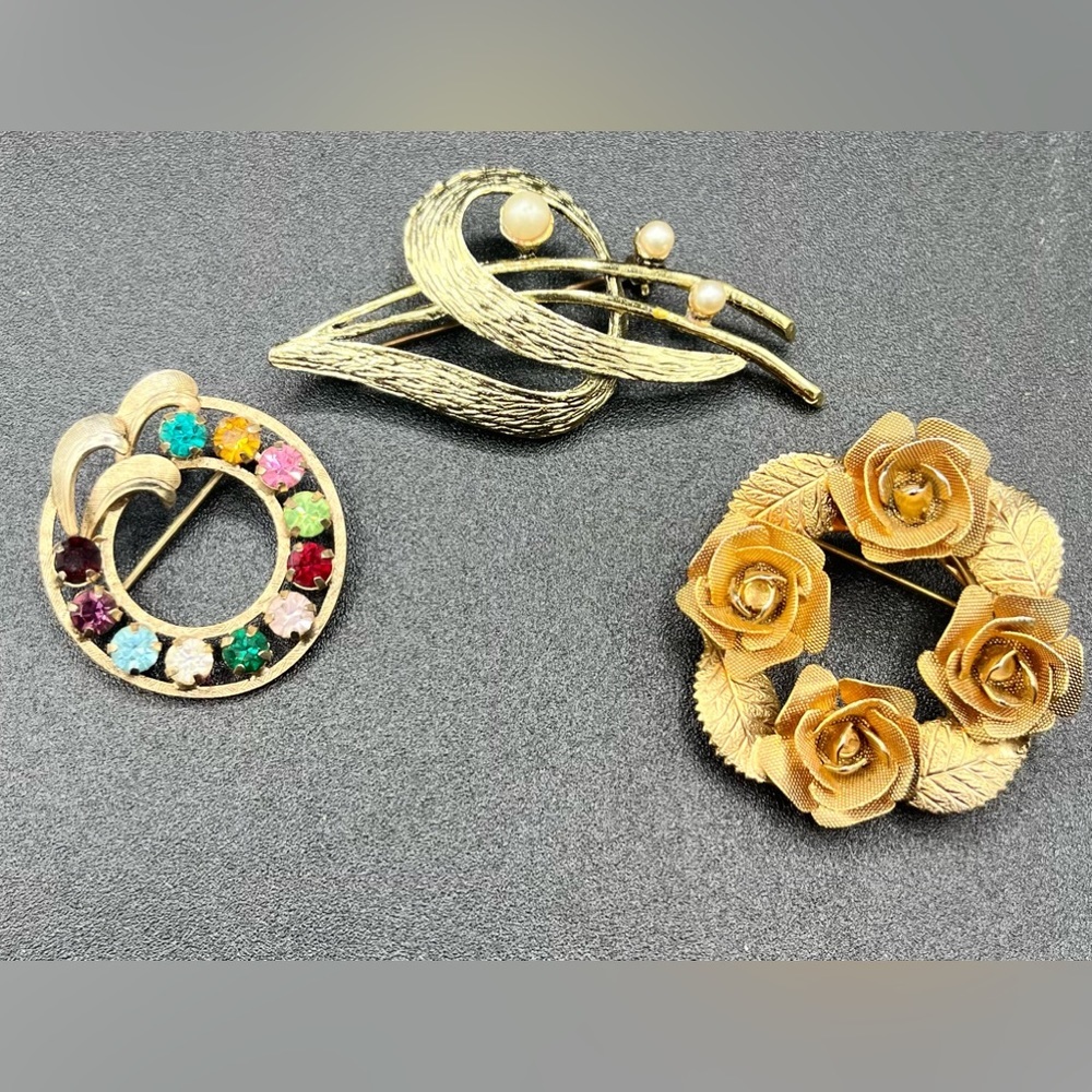 3 Vintage Brooches Gold Toned Faux Pearls & Rainbow Diamonds 1”-2”